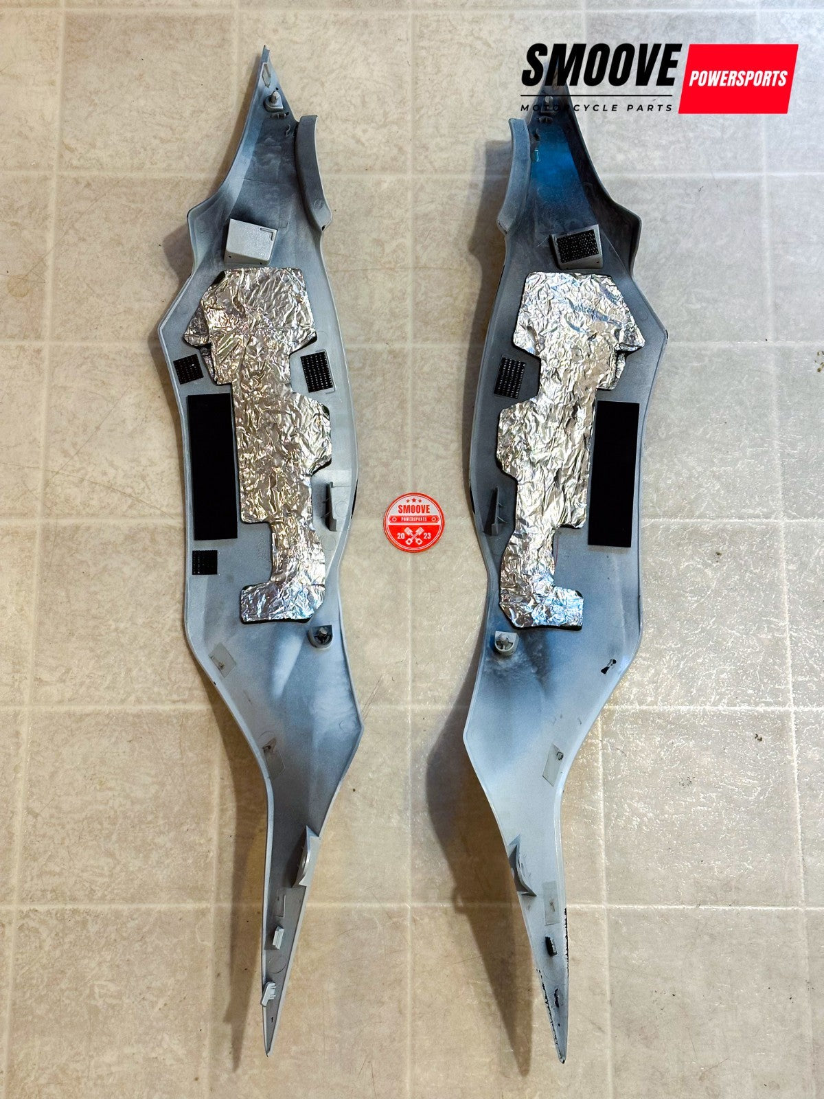 2024-2026 KAWASAKI NINJA ZX6R OEM LOWER GAS TANK FAIRING PANEL TRIM SET WHITE
