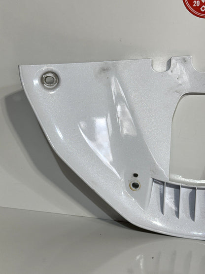 2022-2025 YAMAHA YZF R7 OEM FRONT LOWER NOSE PLATE COWLING COWL FAIRING WHITE