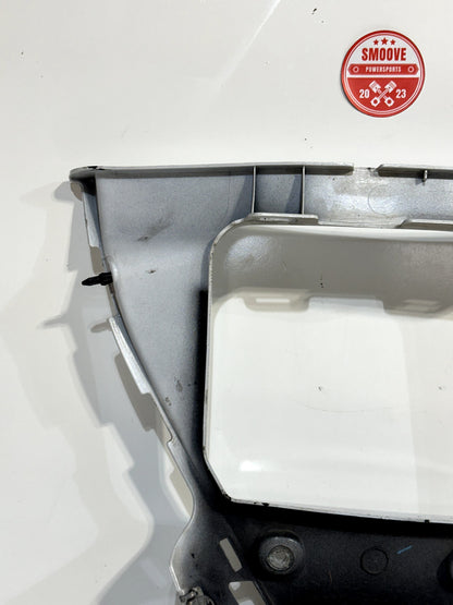 2015-2019 YAMAHA YZF R1 OEM CENTER LOWER BELLY PAN OIL COOLER FAIRING WHITE