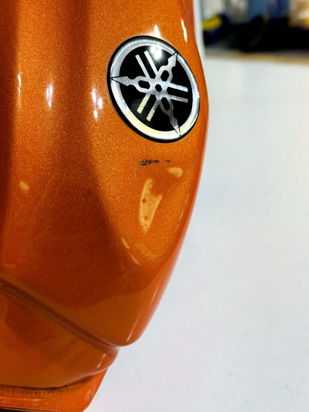 (2009) 2008-2016 YAMAHA YZF R6 OEM GAS FUEL TANK CELL PETROL RESERVOIR ORANGE