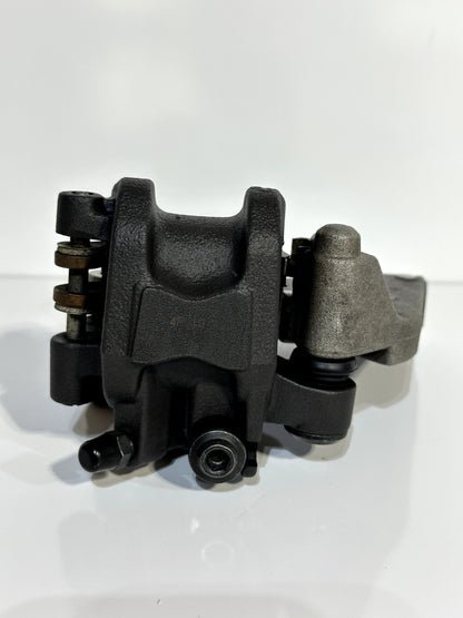 2020-2024 YAMAHA YZF-R1 YZF R1 OEM REAR BACK BRAKE CALIPER W/ BRACKET