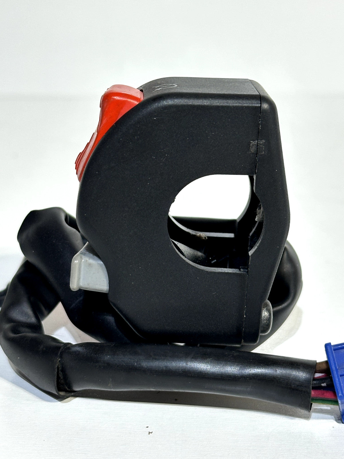 2008-2016 YAMAHA YZF R6 OEM RIGHT HANDLE BAR START STOP KILL SWITCH