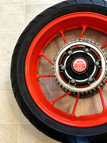 2022-2025 YAMAHA YZF R7 OEM REAR BACK WHEEL RIM SPROCKET ROTOR & TIRE ORANGE