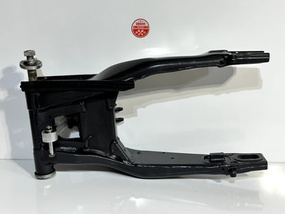 2021-2025 YAMAHA MT09 MT 09 OEM REAR BACK SWINGARM SWING SUSPENSION ARM W/ LINK