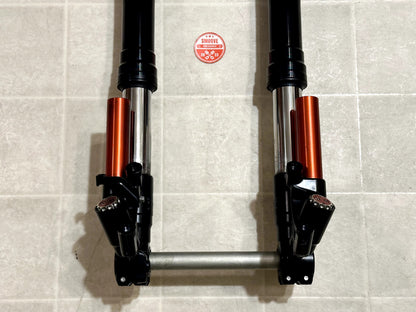 2021-2025 KAWASAKI NINJA ZX10R FRONT FORKS SUPSENSION W/ CLIP ONS + TRIPLE TREE