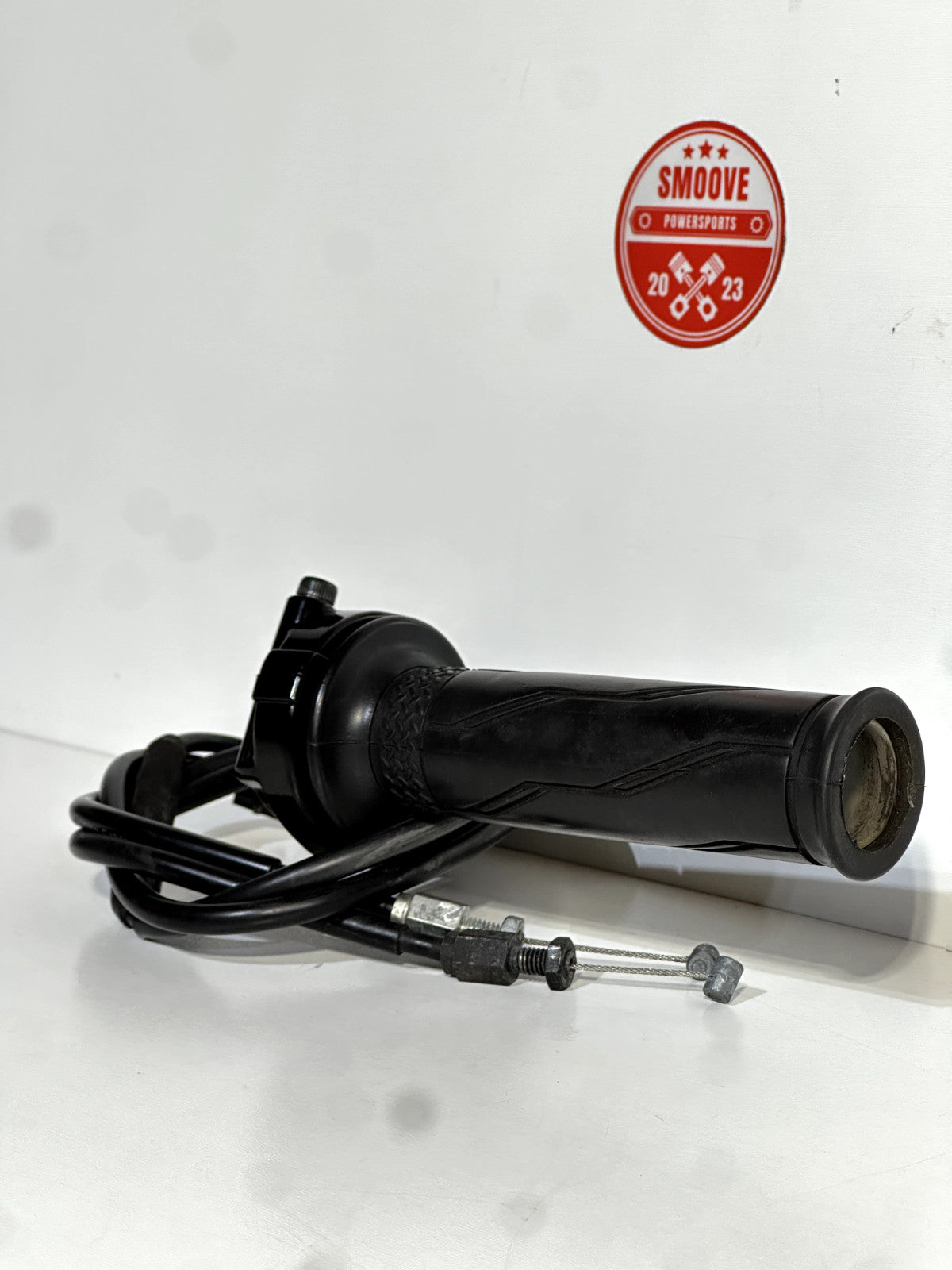 2008-2016 YAMAHA YZF R6 OEM THROTTLE TUBE & HOUSING W/ CABLES