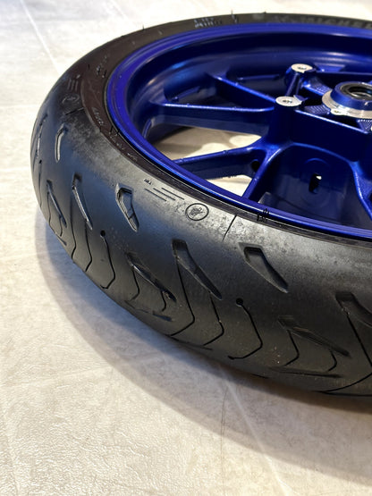 2022-2025 YAMAHA YZF R7 OEM FRONT WHEEL RIM & TIRE ASSEMBLY BLUE