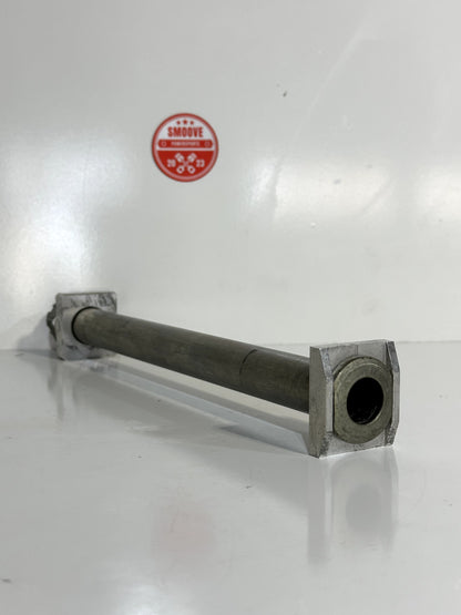 2019-2025 KAWASAKI NINJA ZX6R ZX636 OEM REAR WHEEL AXLE BOLT & NUT W/ AXLE BLOCK