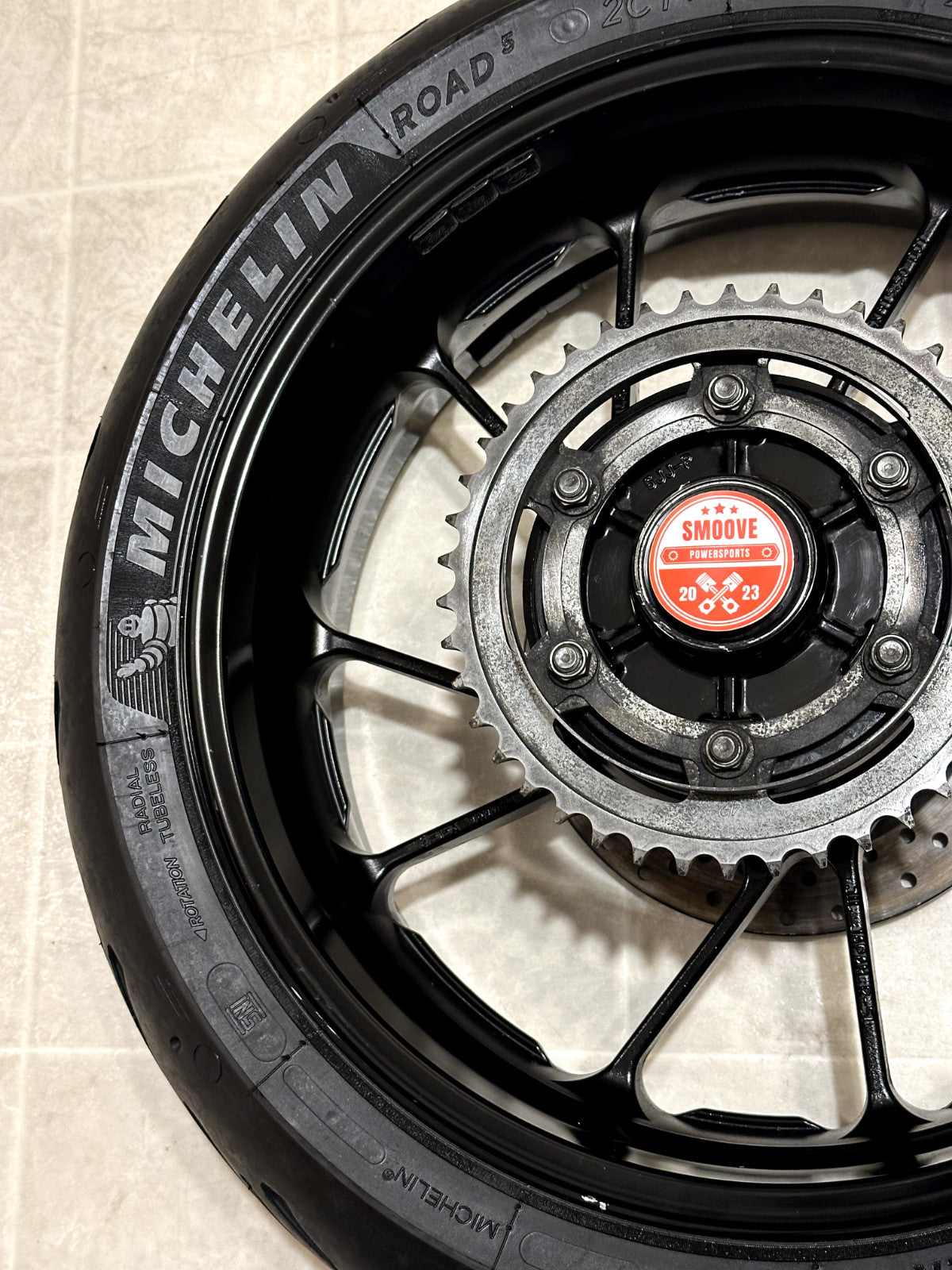 2022-2025 YAMAHA YZF R7 MT07 OEM REAR BACK WHEEL RIM ROTOR SPROCKET TIRE BLACK
