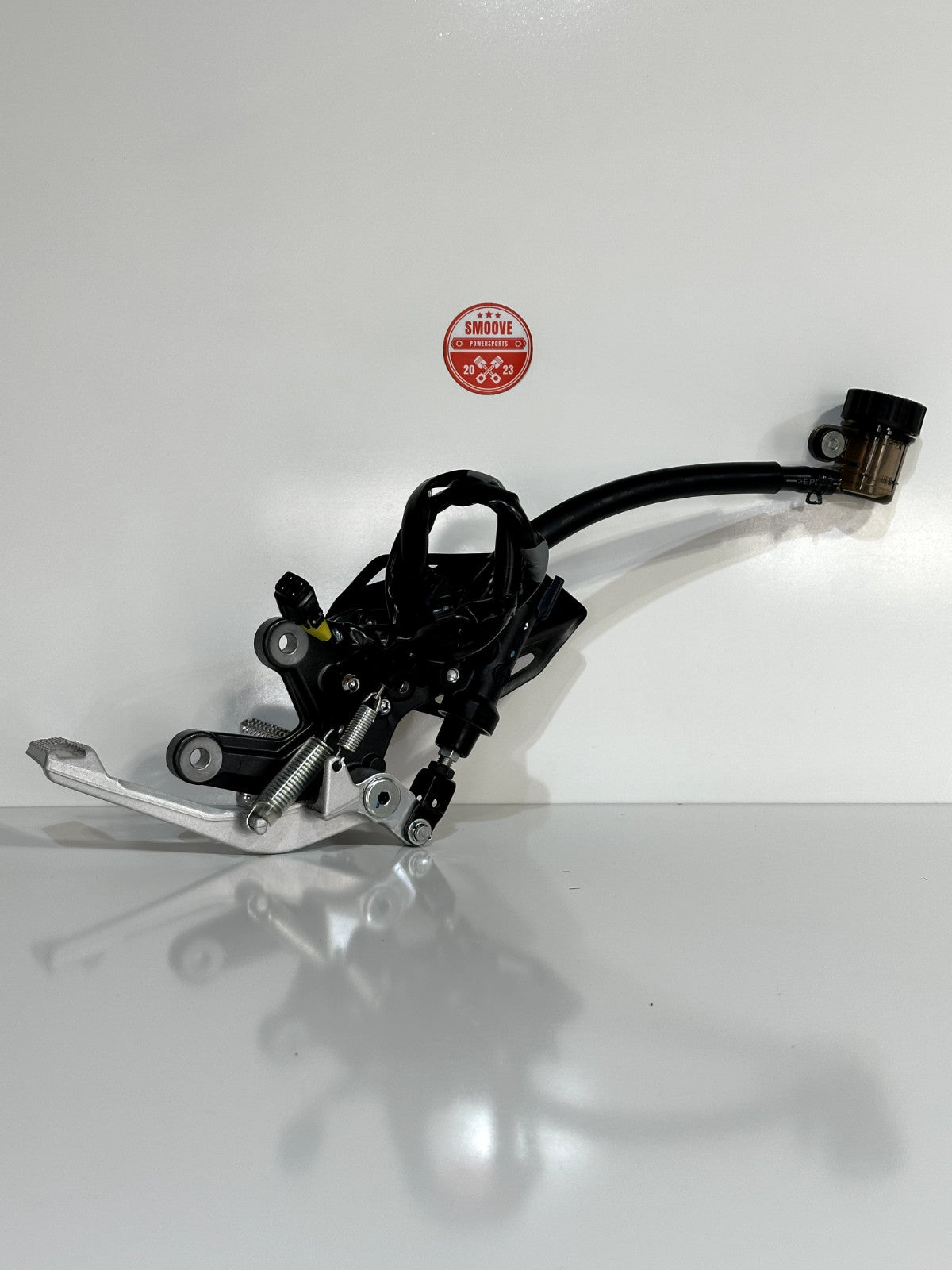 2024-2025 YAMAHA MT09 MT-09 OEM REAR BACK BRAKE MASTER CYLINDER W/ REAR SET