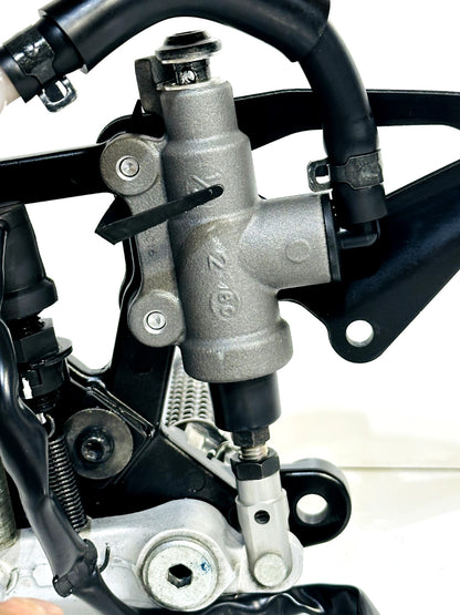 2020-2026 YAMAHA YZF R1 OEM REAR BACK BRAKE MASTER CYLINDER W/ FOOT PEG