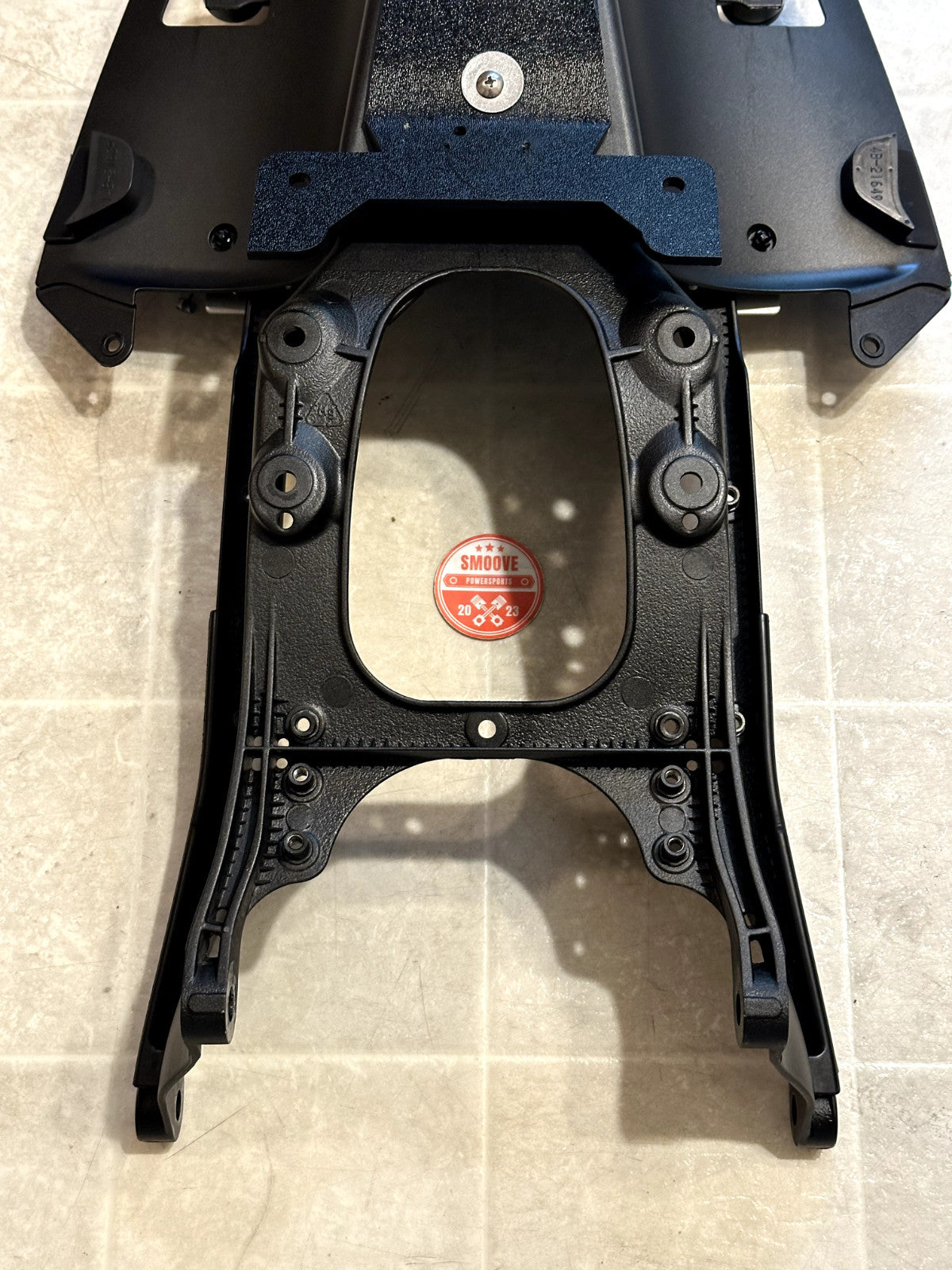 2009-2014 YAMAHA YZF R1 OEM SUBFRAME REAR BACK TAIL SUB FRAME W/ TAIL LIGHT