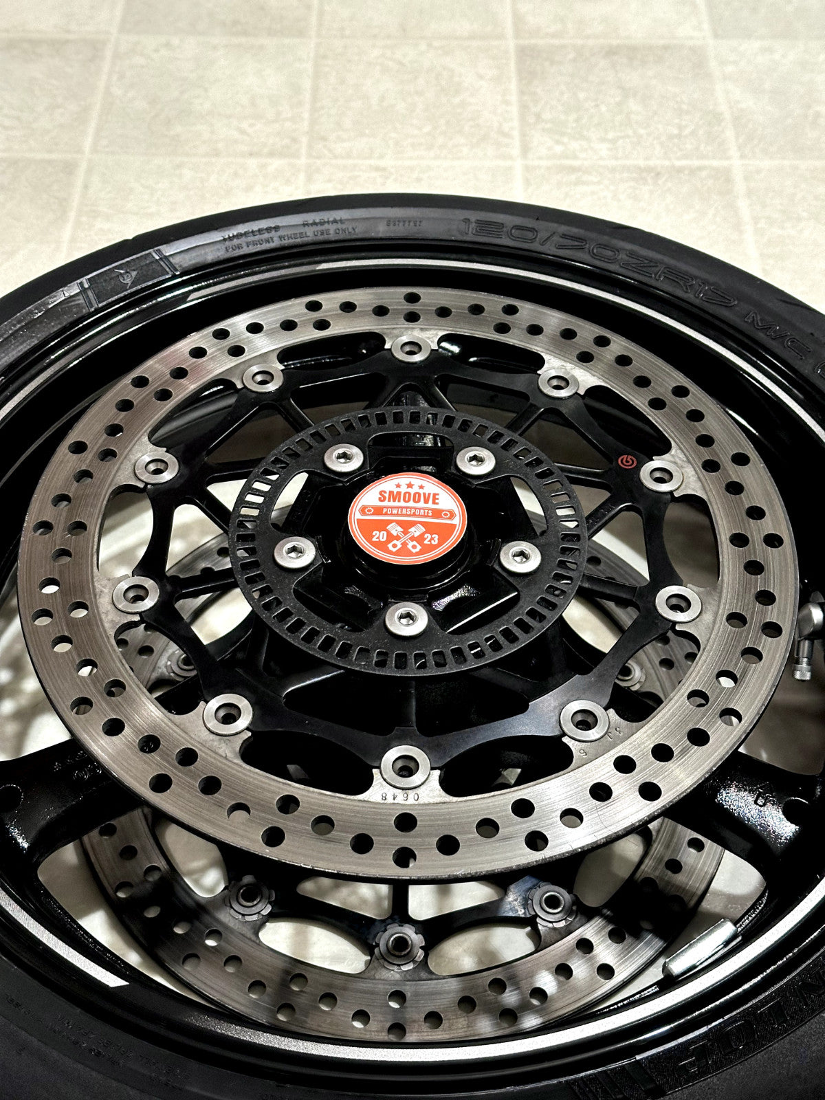 2021-2025 KAWASAKI NINJA ZX10R OEM FRONT WHEEL RIM ROTORS TIRE ASSEMBLY BLACK