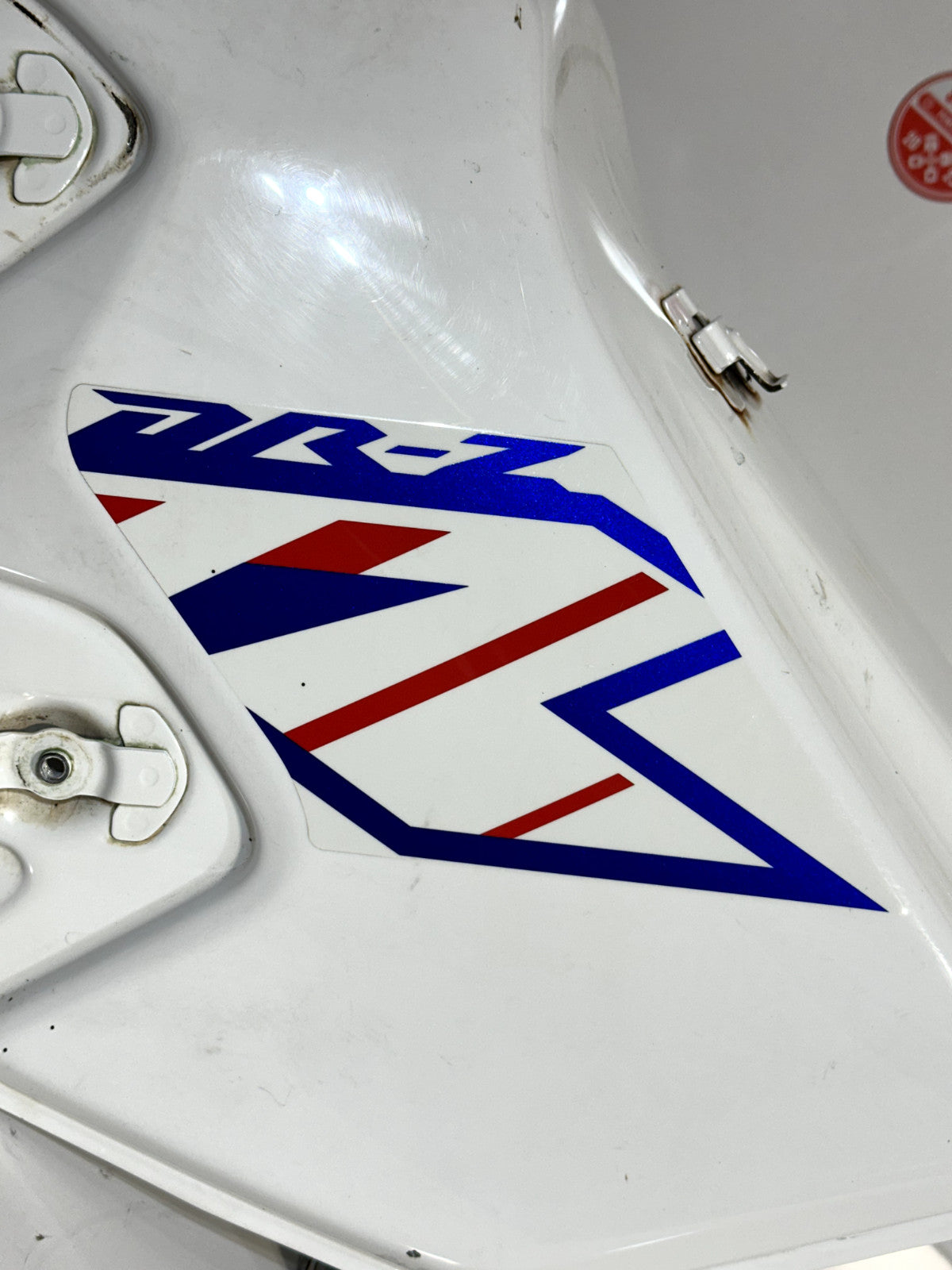 2000-2024 SUZUKI DRZ400 DRZ400SM OEM GAS FUEL TANK CELL PETROL RESERVOIR WHITE