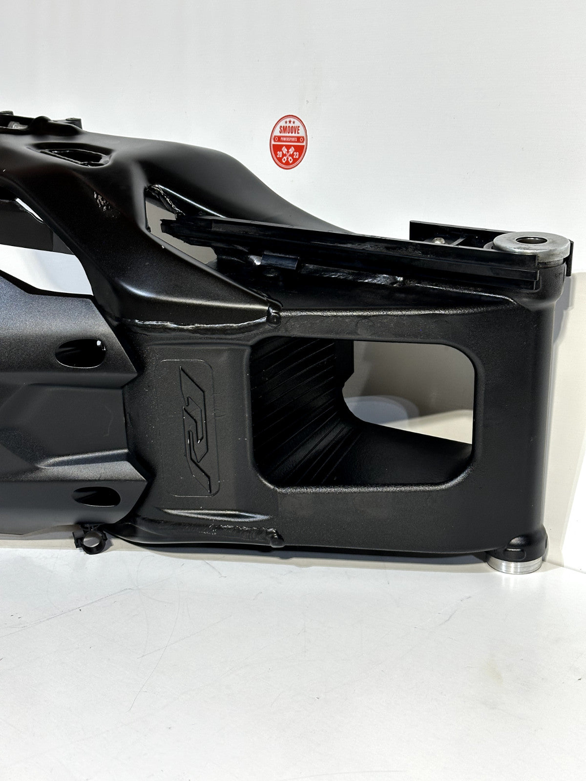 2015-2025 YAMAHA YZF R1 OEM REAR BACK SUSPENSION SWINGARM SWING ARM