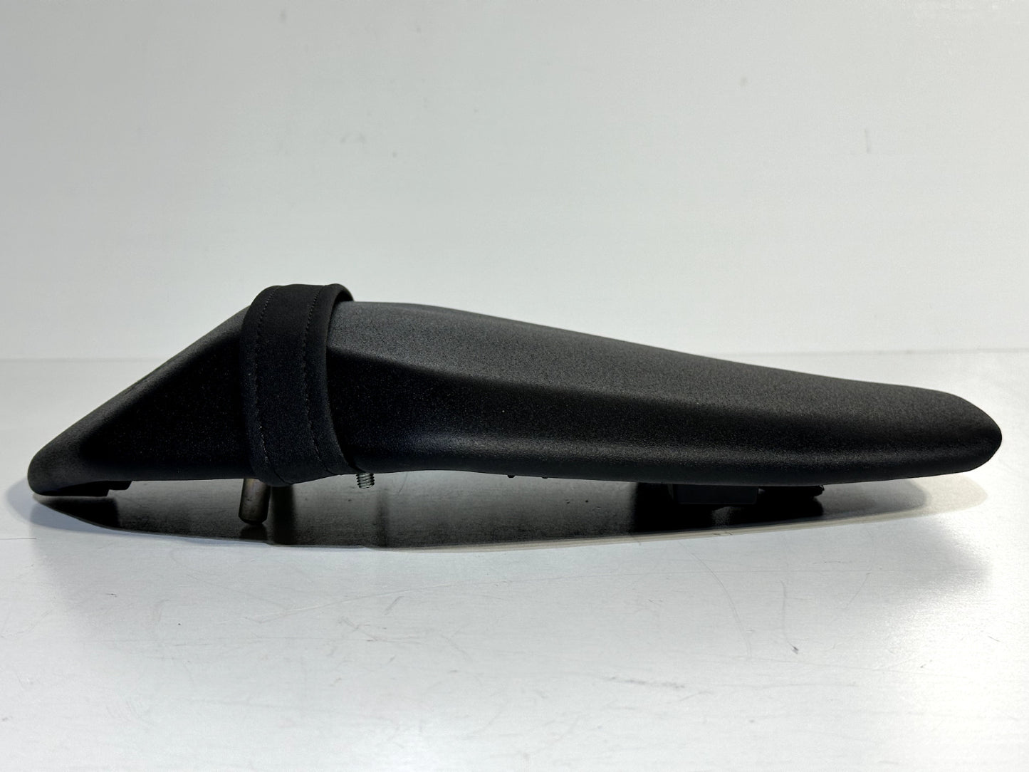 2021-2026 KAWASAKI NINJA ZX10R OEM REAR BACK PASSENGER SEAT SADDLE PILLION