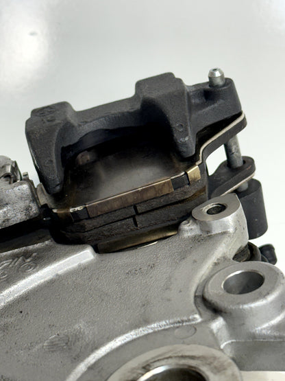 2022-2024 YAMAHA YZF R7 YZFR7 OEM REAR BACK BRAKE CALIPER & PADS W MOUNT BRACKET