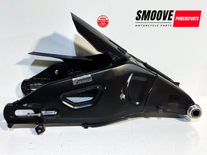 2015-2025 YAMAHA YZF R1 OEM REAR BACK SUSPENSION SWINGARM SWING ARM