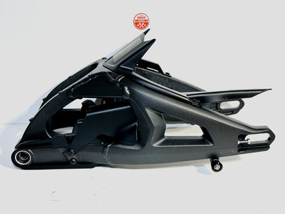 2021-2025 KAWASAKI NINJA ZX10R ZX10RR OEM REAR SWINGARM SUSPENSION SWING ARM ✅