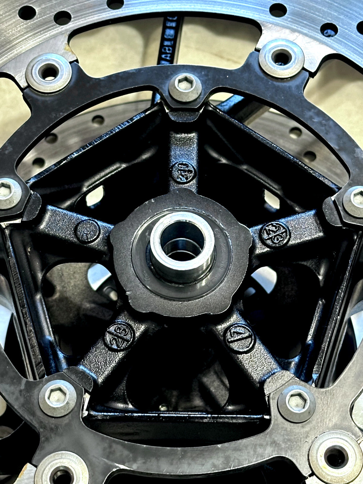 2022-2025 YAMAHA YZF R7 OEM FRONT WHEEL RIM ROTORS & TIRE ASSEMBLY BLACK
