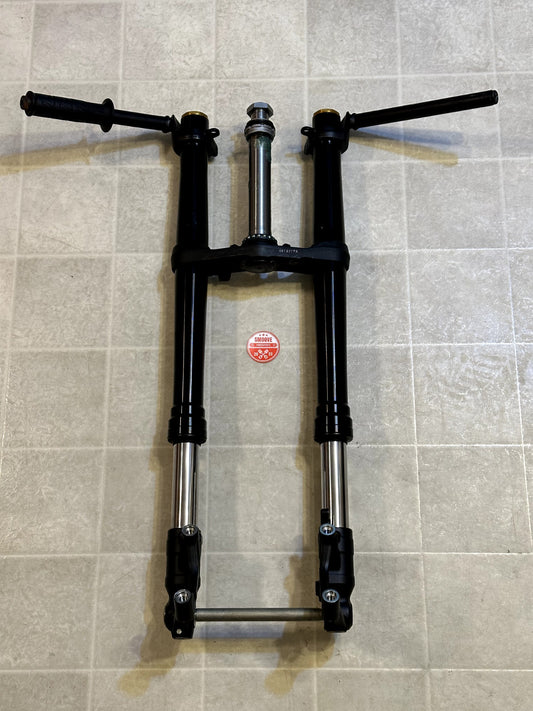 2023-2025 KAWASAKI NINJA ZX4RR OEM SHOWA FRONT FORKS SUSPENSION + TREE & CLIP ON