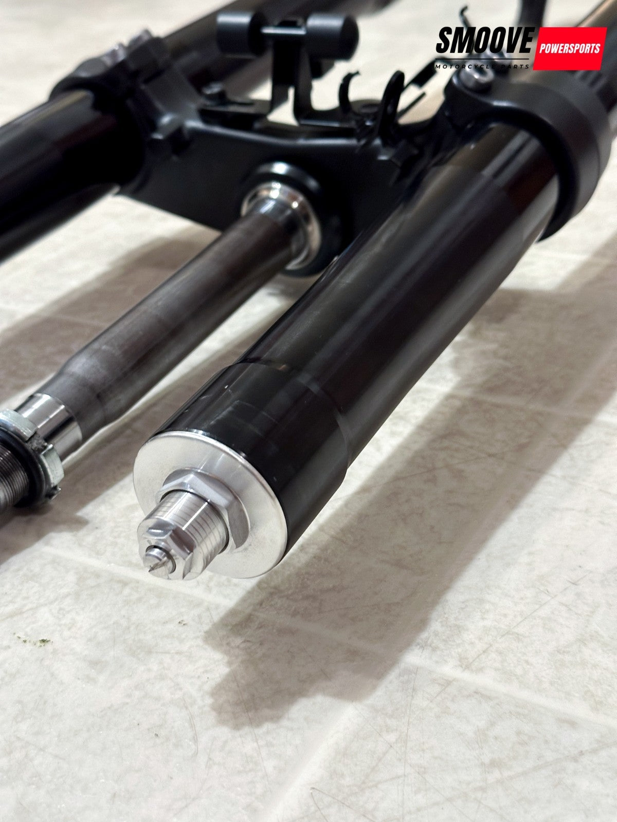 2017-2020 YAMAHA MT-09 MT09 OEM FRONT FORKS SUSPENSION FORK & TRIPLE TREE + AXLE