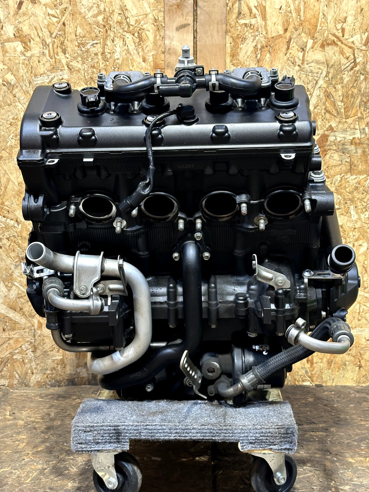 2020-2026 YAMAHA YZF R1 R1M OEM COMPLETE ENGINE MOTOR ASSEMBLY STRONG RUNNER 2K MILES