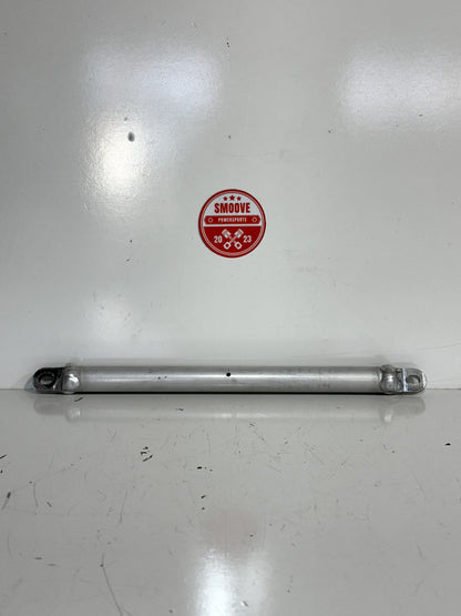 2015-2019 YAMAHA YZF R1 GAS FUEL TANK BRACKET RESERVOIR FRAME CROSS BAR STRAIGHT