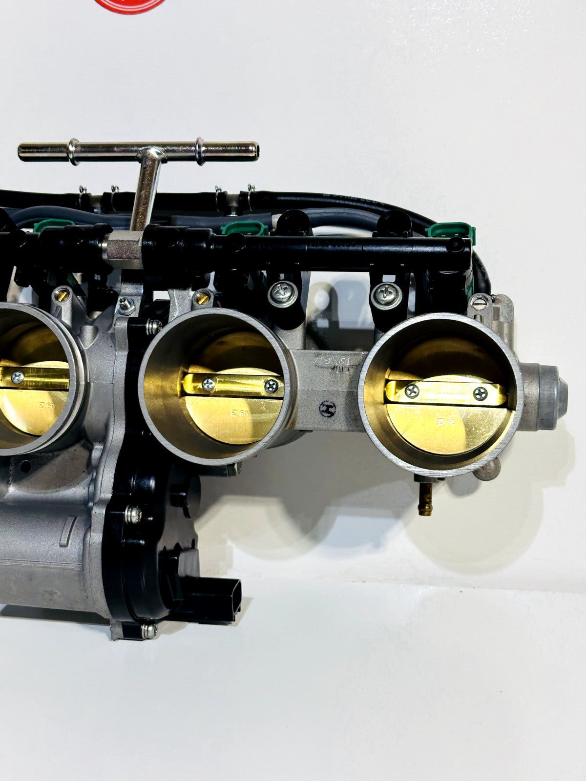 2024-2025 KAWASAKI NINJA ZX10R OEM THROTTLE BODY BODIES + INJECTORS & FUEL LINES
