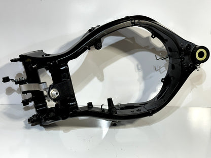 (2023) 2011-2026 SUZUKI GSXR750 GSXR 750 OEM MAIN FRAME CHASSIS MINT *SALVAGE*