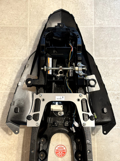 2009-2014 YAMAHA YZF R1 OEM SUBFRAME REAR BACK TAIL SUB FRAME W/ TAIL LIGHT