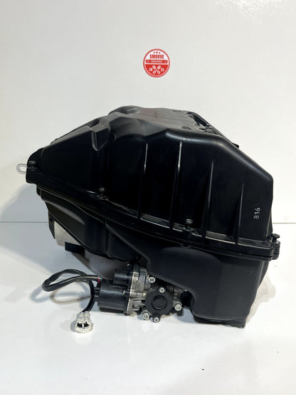 2015-2019 YAMAHA YZF R1 OEM AIRBOX AIR INTAKE BOX TOP RAIL FUEL INJECTORS