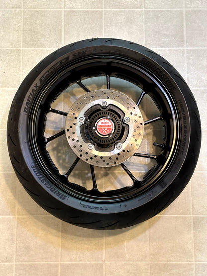2022-2025 YAMAHA YZF R7 OEM REAR BACK WHEEL RIM ROTOR SPROCKET & TIRE BLACK