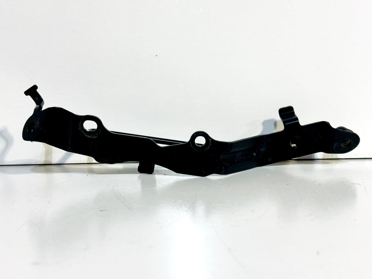 2022-2025 YAMAHA YZF R7 OEM REAR BACK TAIL SUB FRAME BATTERY SEAT BRACKET SET