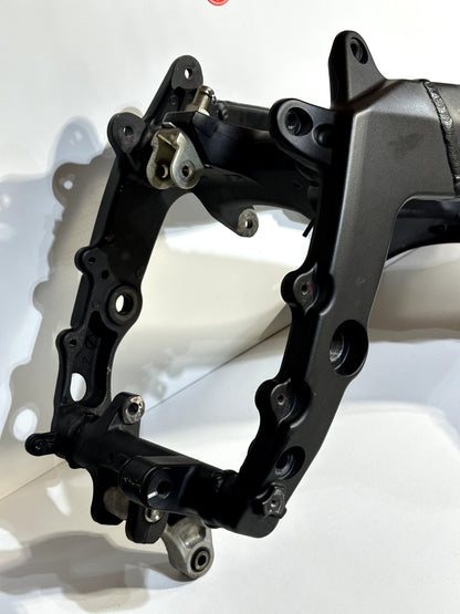 2019-2026 (2022) KAWASAKI NINJA ZX6R COMPLETE MAIN FRAME CHASSIS (RACE/STUNT)