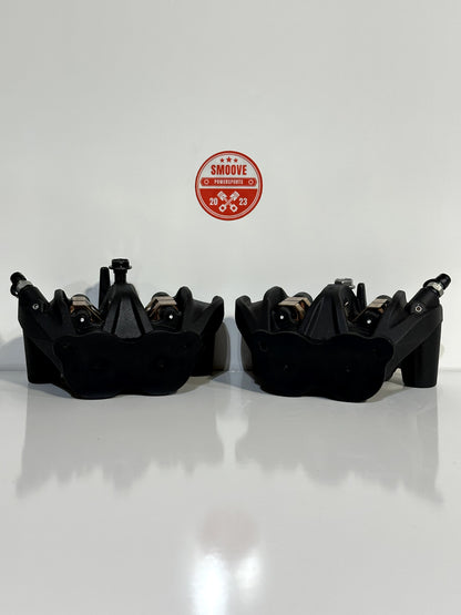 2023-2025 KAWASAKI NINJA ZX4RR OEM RIGHT LEFT FRONT BRAKE CALIPER SET W/ PADS