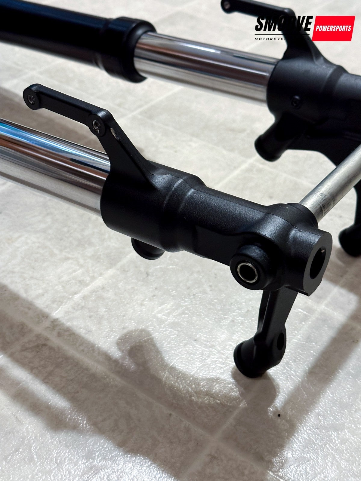 2017-2020 YAMAHA MT-09 MT09 OEM FRONT FORKS SUSPENSION FORK & TRIPLE TREE + AXLE