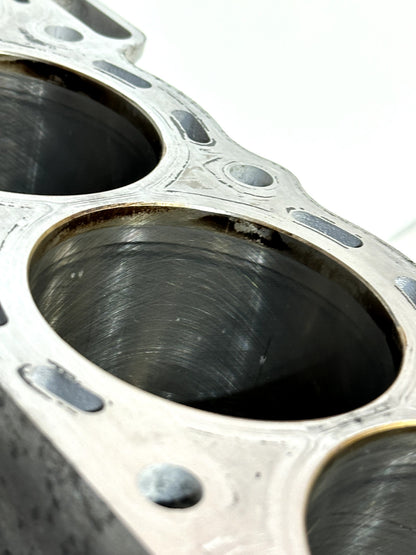 2021-2023 KAWASAKI NINJA ZX10R OEM UPPER LOWER ENGINE MOTOR BLOCK CRANK CASE SET