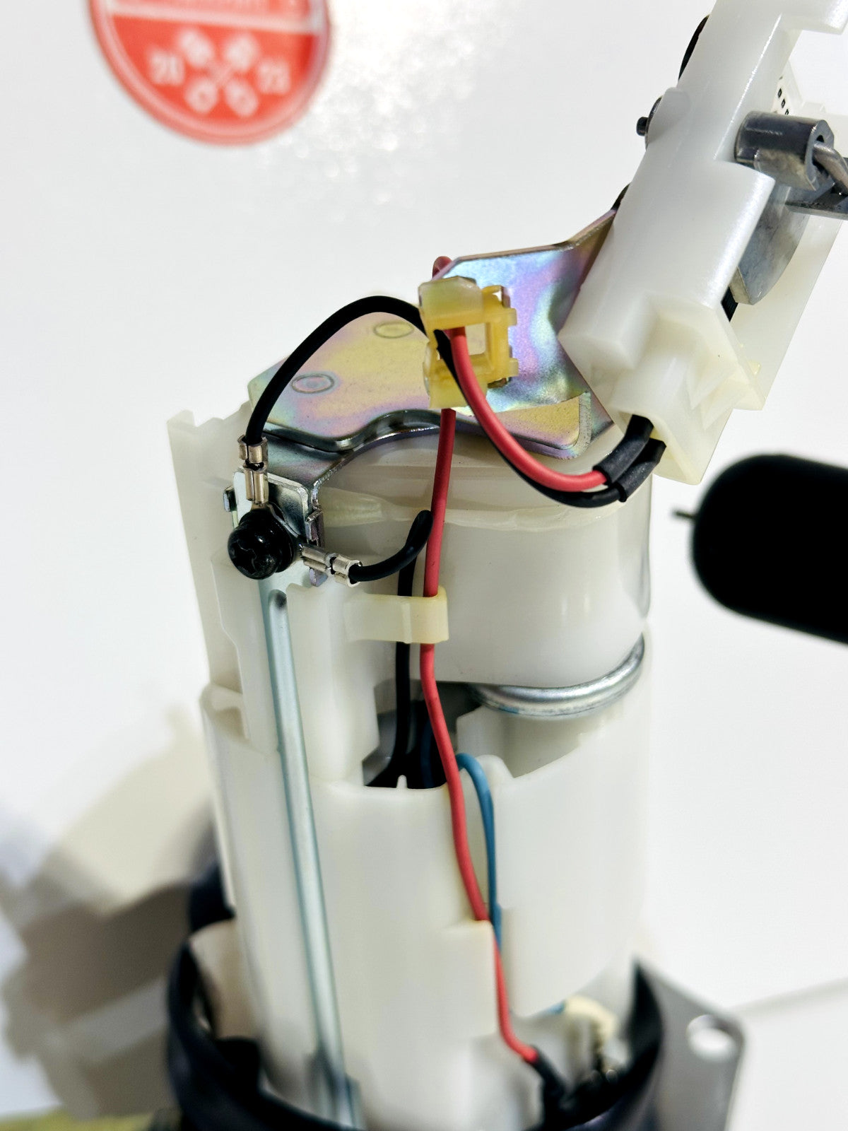 2021-2025 KAWASAKI NINJA ZX10R OEM FUEL PUMP GAS PETROL SENDING UNIT 49040-0798