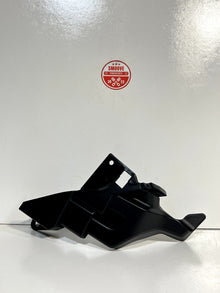 2015-2019 YAMAHA YZF R1 OEM MIDDLE UPPER SIDE ECU TRIM COWL FAIRING INFILL PANEL
