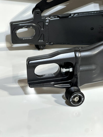 2021-2023 YAMAHA MT09 MT 09 OEM REAR BACK SWINGARM SWING SUSPENSION ARM W/ LINK