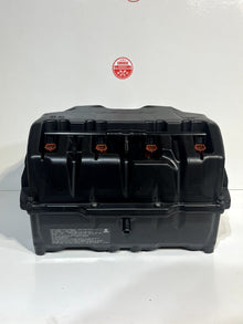 2015-2019 YAMAHA YZF R1 OEM AIRBOX AIR INTAKE BOX TOP RAIL FUEL INJECTORS