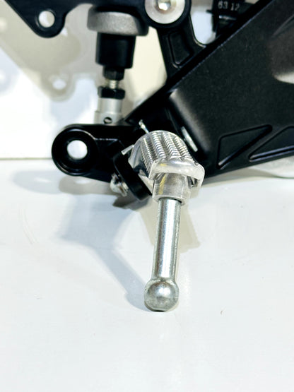 2020-2026 YAMAHA YZF R1 OEM REAR BACK BRAKE MASTER CYLINDER W/ FOOT PEG