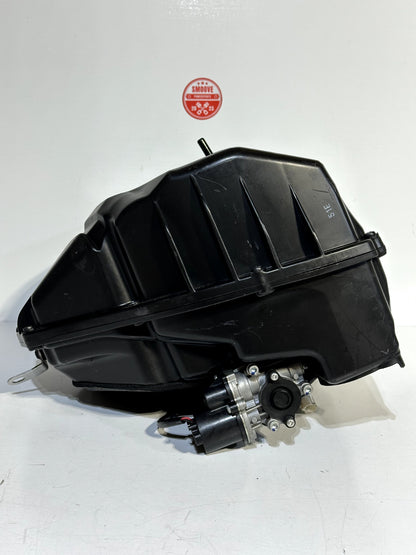2015-2019 YAMAHA YZF R1 OEM AIR FILTER INTAKE BOX AIRBOX W/ INJECTORS + STACKS
