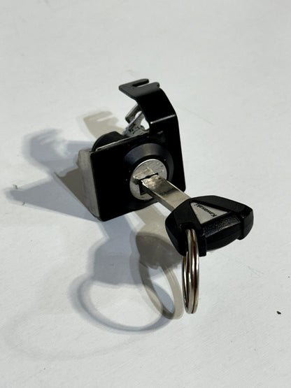 2021-2025 KAWASAKI NINJA ZX10R OEM IGNITION TANK & SEAT LOCK SET W/ TRIPLE TREE