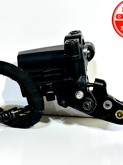 2021-2024 YAMAHA MT07 MT-07 OEM FRONT BRAKE MASTER CYLINDER W/ LEVER & LINE
