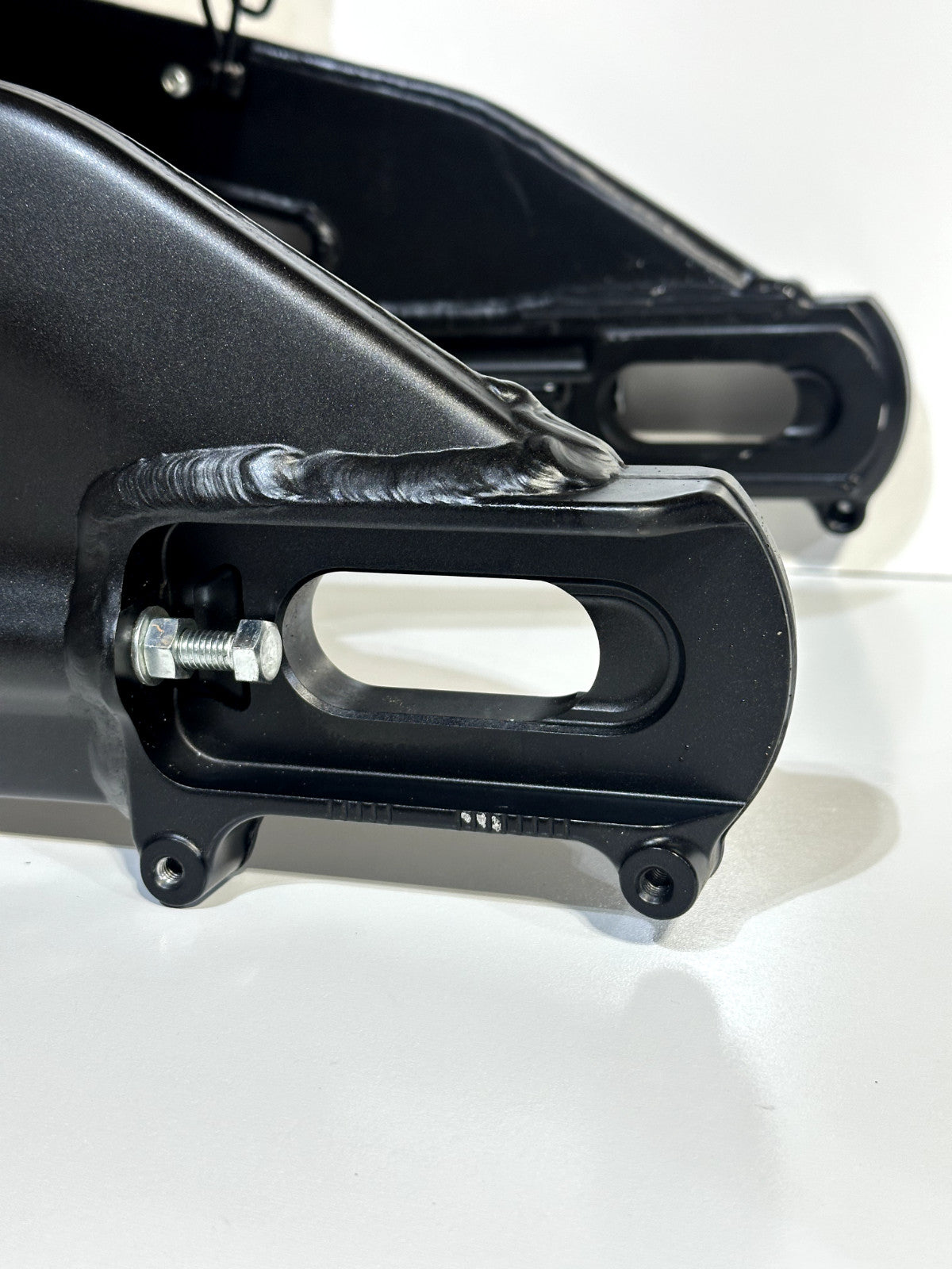2020-2026 YAMAHA YZF R1 OEM SWINGARM REAR BACK SUSPENSION SWING ARM