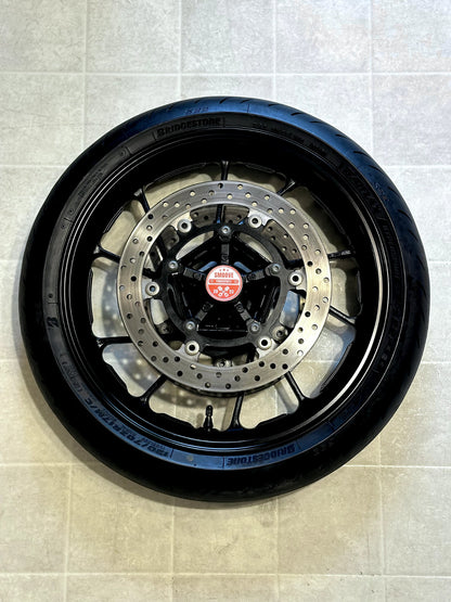 2022-2025 YAMAHA YZF R7 OEM FRONT WHEEL RIM ROTORS & TIRE ASSEMBLY BLACK