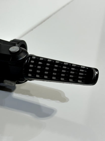 2011-2015 KAWASAKI NINJA ZX10R OEM REAR BACK PASSENGER FOOT PEG SET