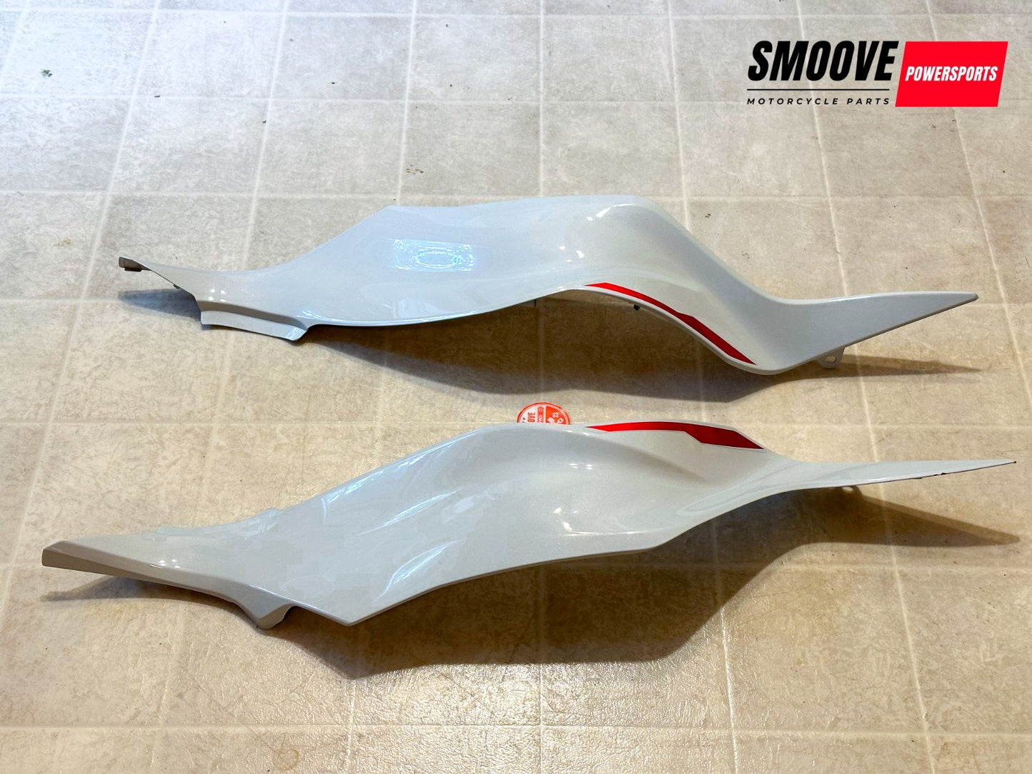 2024-2026 KAWASAKI NINJA ZX6R OEM LOWER GAS TANK FAIRING PANEL TRIM SET WHITE